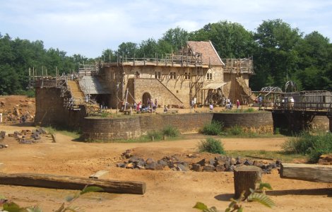 Cum se construieste un castel cu tehnologie veche de sute de ani