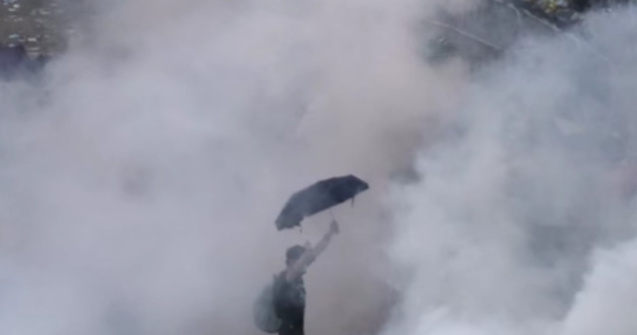  Video  EURO 2016: Noi incidente violente intre politie si fanii englezi