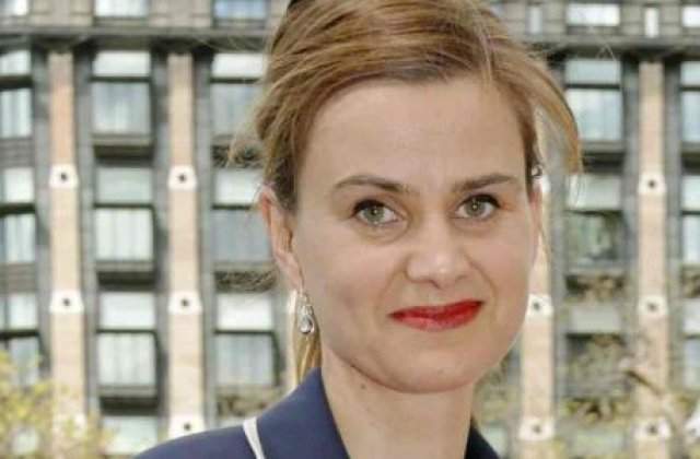 UPDATE: Parlamentara laburista Jo Cox, impuscata si injunghiata joi, a murit