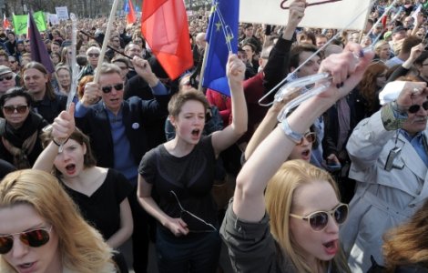 Proteste in Varsovia: Mii de persoane au manifestat