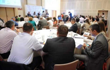 Cursuri gratuite de obtinere de fonduri pentru antreprenori