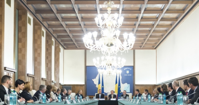 Ministrul Educatiei are doar locurile de veci pe numele lui