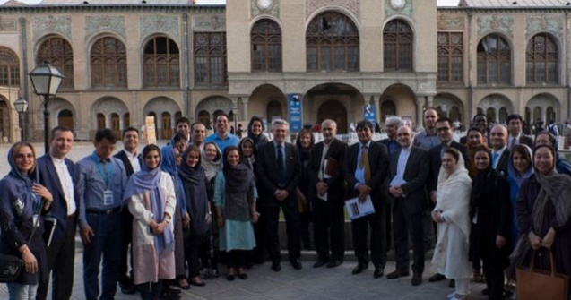 Tarile lumii au inregistrat un numar record de 65 de milioane de migranti in 2015