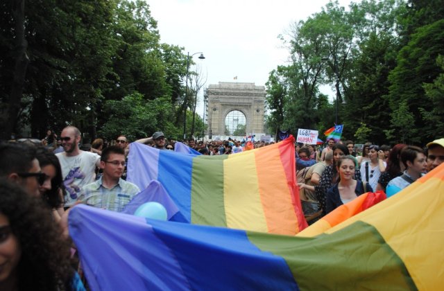 Luni incepe festivalul Bucharest Pride 2016, care se va incheia sambata cu Marsul Diversitatii