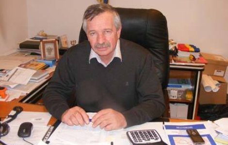 Orasul Roznov a ramas fara primar