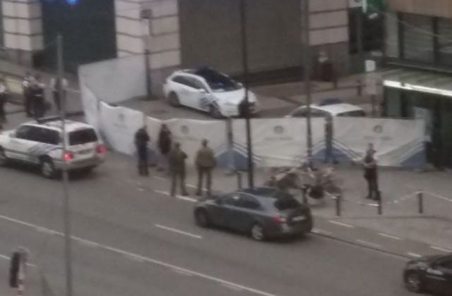 Alerta cu bomba intr-un centru comercial din Bruxelles; un barbat a fost arestat