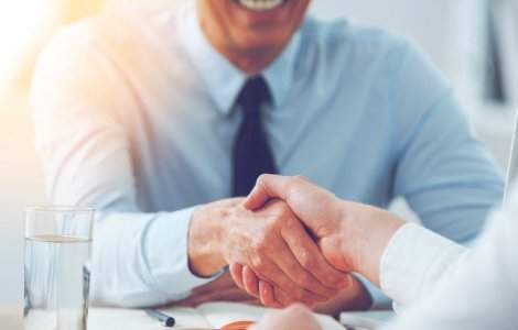  Top  7 intrebari pe care ar trebui sa le pui inainte de a accepta un job