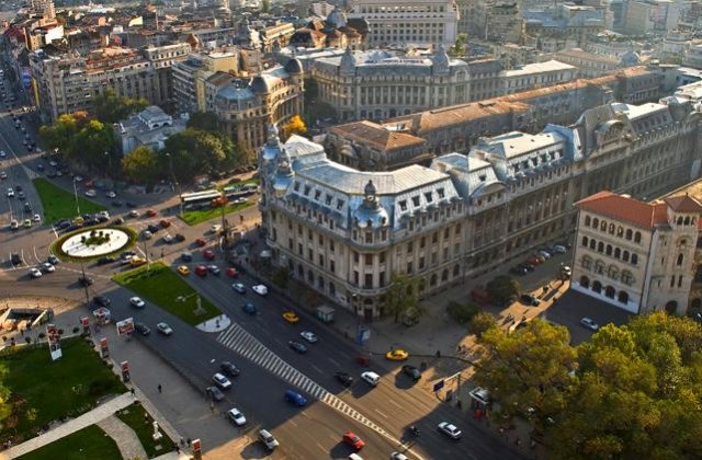 Doua proteste sunt anuntate joi seara in Piata Universitatii impotriva recentelor decizii controversate ale Parlamentului