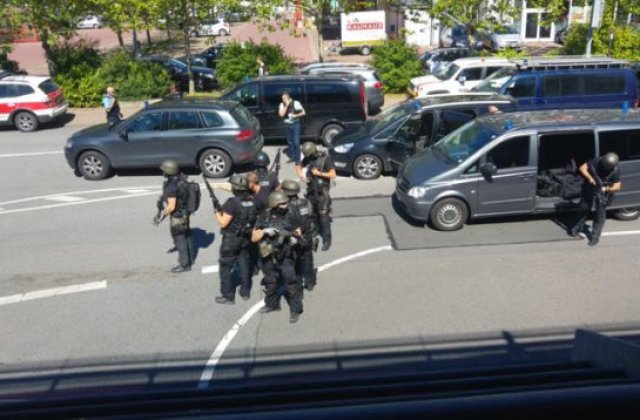 Atac armat intr-un cinematograf din Germania. Atacatorul a fost impuscat mortal