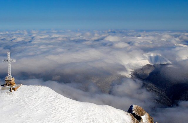 MApN vrea sa restaureze Crucea de pe Caraiman, cu ocazia comemorarii Primului Razboi Mondial