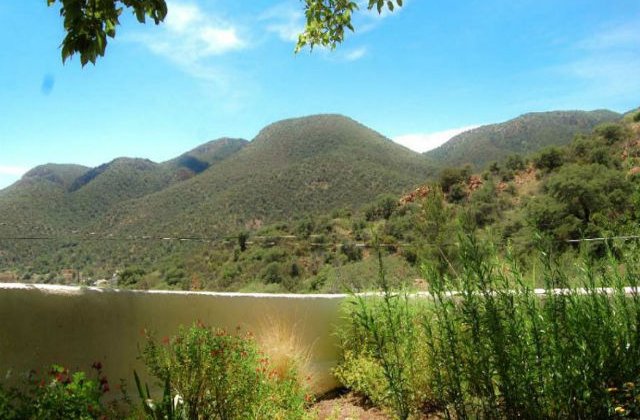 [FOTO] Tu ce vezi in imaginea de mai jos, un lac sau un perete?