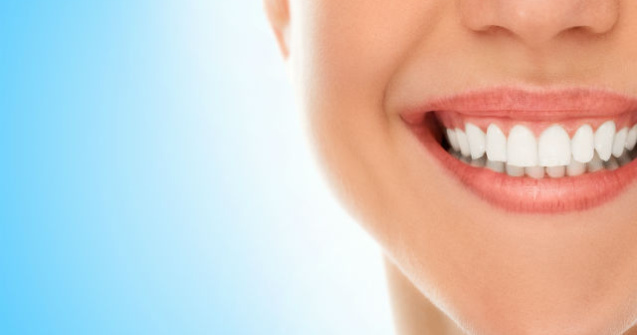 Obiceiuri periculoase care afecteaza smaltul dintilor