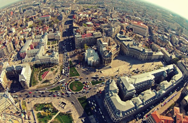 Restrictii de circulatie impuse in Capitala pentru organizarea marsurilor "diversitatii" si al "normalitatii"