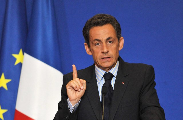 Sarkozy pledeaza pentru un nou tratat european