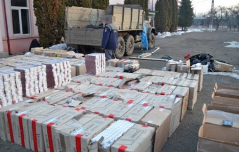 Camion cu circa doua milioane de tigari din Republica Moldova, oprit