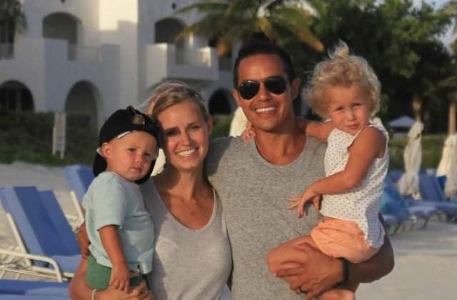 [VIDEO] Aceasta familie a vandut tot si a plecat in jurul lumii