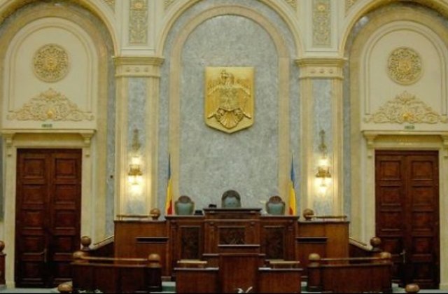 Grupul parlamentar UNPR din Senat s-a dizolvat, 6 senatori si-au anuntat demisia in plen