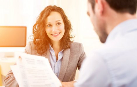 Infografic. Cum depistezi cele 5 greseli pe care nu stiai ca le ai in CV