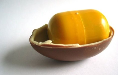 Chile interzice vanzarea produselor Kinder Surprise
