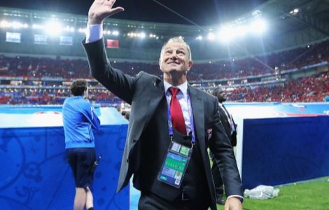 Selectionerul Albaniei, Gianni De Biasi, ofertat de FRF