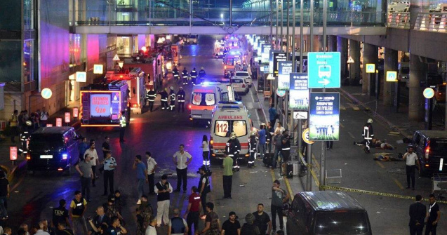 Atentat pe aeroportul Ataturk din Istanbul:36 morti, 147 raniti