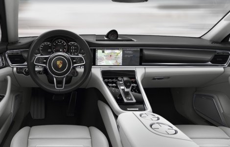  Video  Noul Porsche Panamera a fost lansat la Berlin