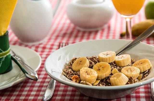 Ai grija ce mananci! Top 9 produse PERICULOASE pe care le considerai sanatoase