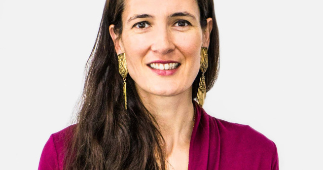 Clotilde Armand o contracareaza pe Gabriela Firea