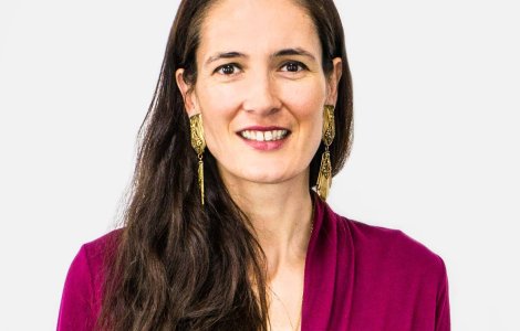 Clotilde Armand o contracareaza pe Gabriela Firea