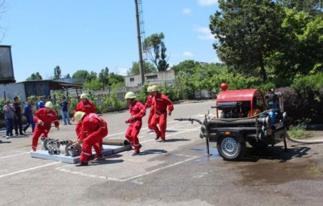 Un detinut de la Rahova si-a incendiat celula