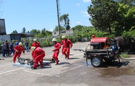 Un detinut de la Rahova si-a incendiat celula