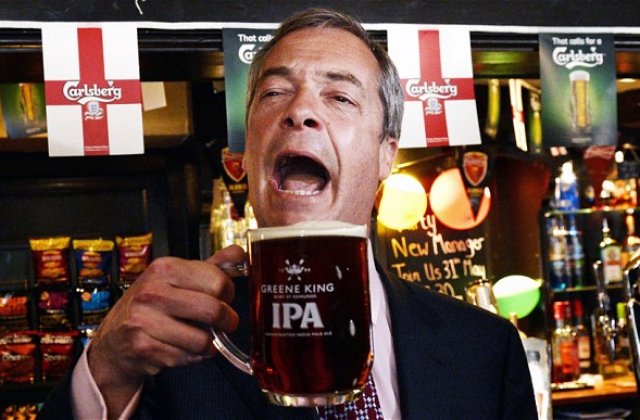 Nigel Farage demisioneaza din fruntea UKIP