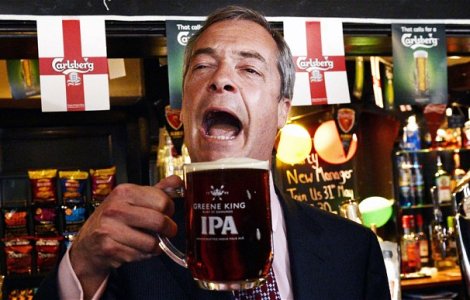 Nigel Farage demisioneaza din fruntea UKIP
