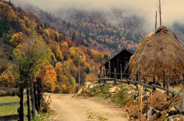 7 sate din Romania pe care le puteti vizita pentru o vacanta ieftina si relaxanta