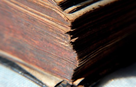  Top  Amintiri din Epoca de Aur: Cele mai REUSITE bancuri din comunism