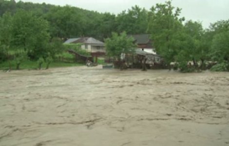 Cod portocaliu de inundatii pe rauri din judetul Constanta, pana la ora 23.00