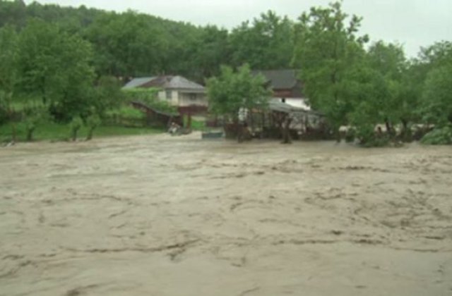Cod portocaliu de inundatii pe rauri din judetul Constanta, pana la ora 23.00