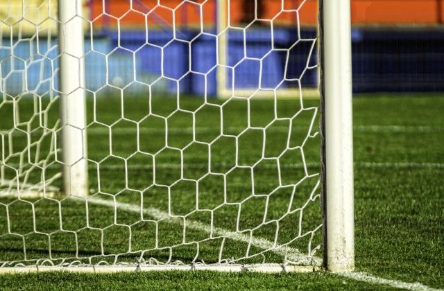 Noi violente la EURO 2016: Un sustinator al echipei islandeze, injunghiat dupa meciul Islanda-Franta