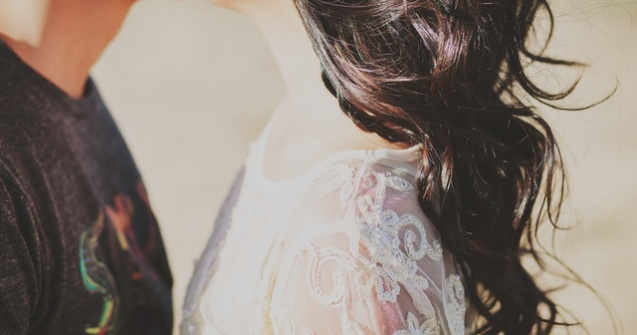 Cerere in casatorie de poveste. Cum a cerut-o acest tanar pe iubita sa