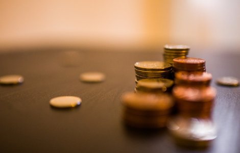  Top  Top 5 idei simple pentru a economisi inteligent