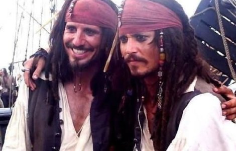  Top  Cum arata dublurile celebritatilor! 10+1 fotografii inedite de pe platoul de filmare