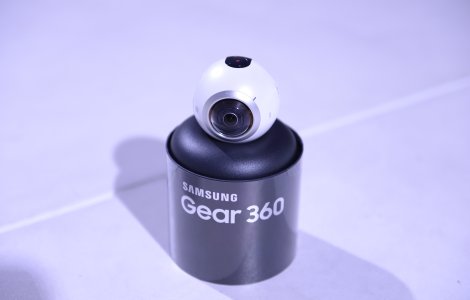 Ce stiu sa faca cele mai noi accesorii smart Samsung