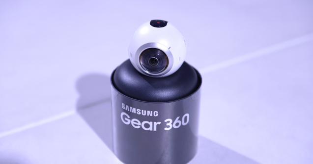 Ce stiu sa faca cele mai noi accesorii smart Samsung