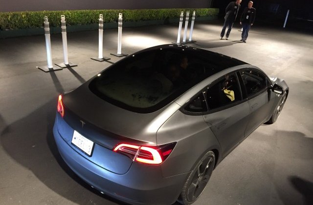 Parcarea va fi gratuita pentru unii proprietari de masini