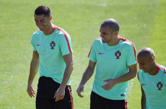 EURO 2016: Fundasul portughez Pepe s-a recuperat si poate evolua in finala cu Franta