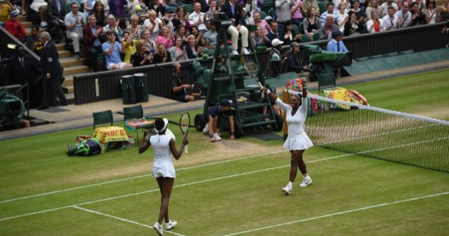 Serena, dubla invingatoare la Wimbledon. A castigat si la dublu