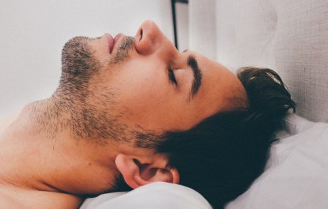 Ce se intampla in creierul barbatilor si al femeilor atunci cand dorm