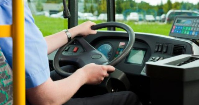 Sofer care transporta un grup de prescolari in excursie, prins beat la volan