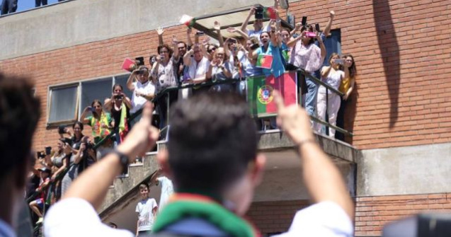  Top  Imaginile zilei vin din Portugalia! Bucuria campionilor europeni