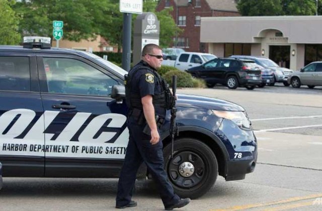 Nou atac armat in SUA: Un detinut a deschis focul intr-un tribunal